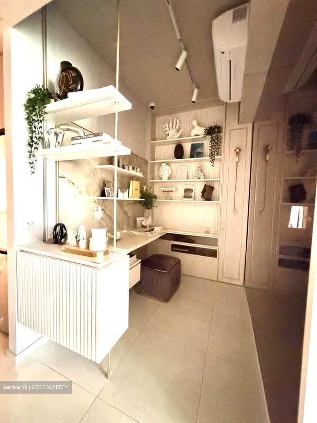 The Myst (D23), Condominium #625537061